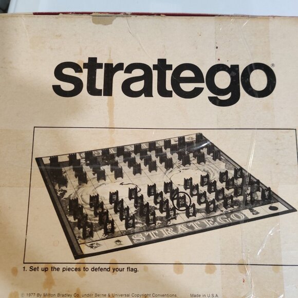 Stratego 1975 MILTON BRADLEY COMPLETE Except Instruction Booklet - Picture 14 of 16